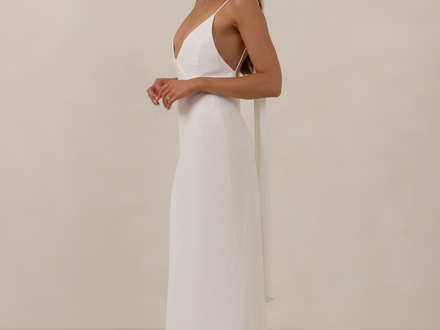alexandra bridesmaid dresses Five Gorgeous Seattle Weddings with Mismatched Bridesmaid Dresses to Inspire You